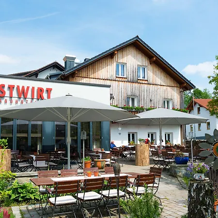 Postwirt Szálloda